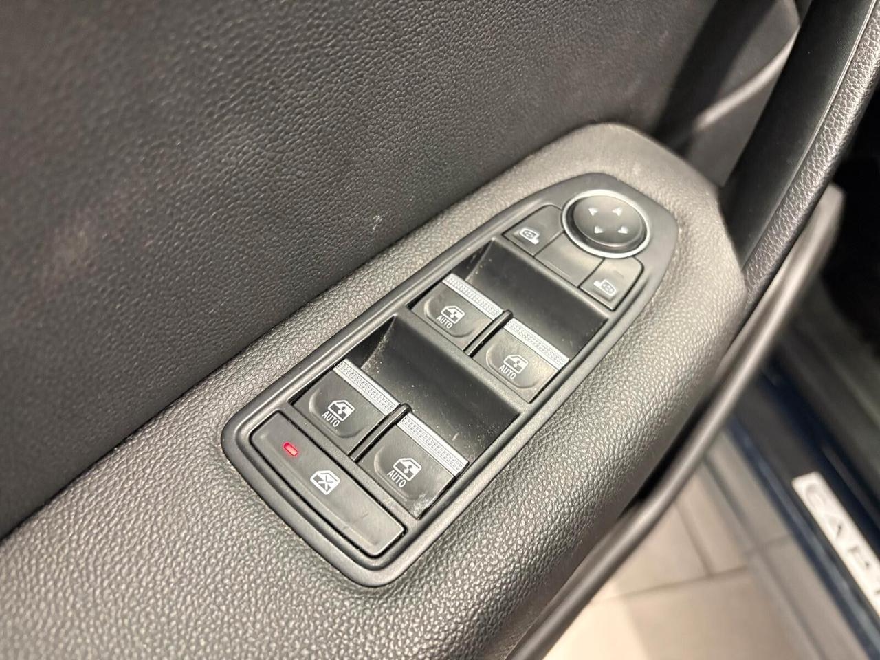 Renault Captur Full Hybrid E-Tech 145 CV Intens