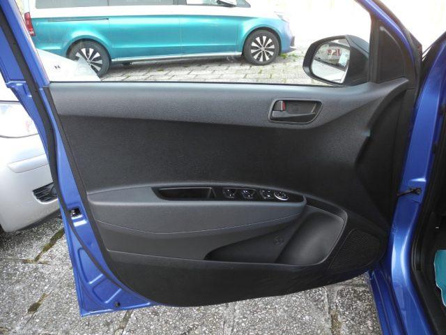 HYUNDAI i10 1.0 MPI Login+Go Plus 5p. -Ok NEOPATENT.-UniPROPR.