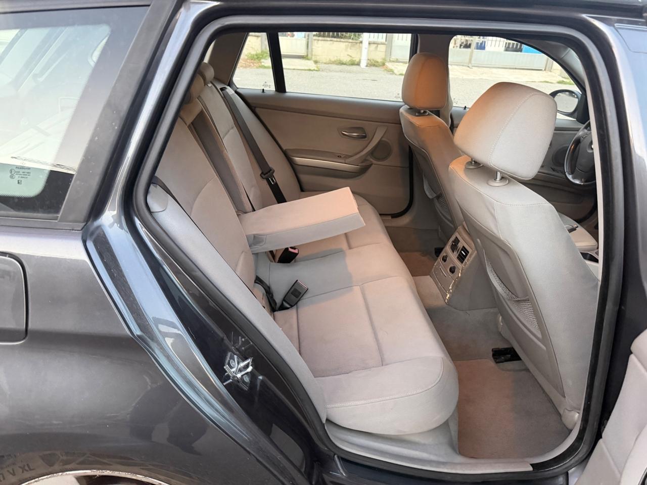 BMW 320D 163CV 6 MARCE MANUALE COMERCIANTI