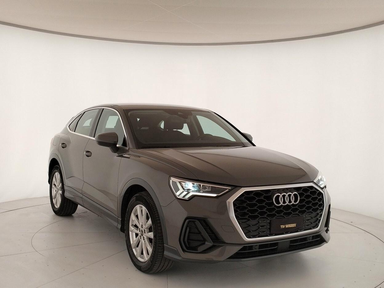 AUDI Q3 Sportback 35 2.0 tdi s-tronic - IVA ESPOSTA