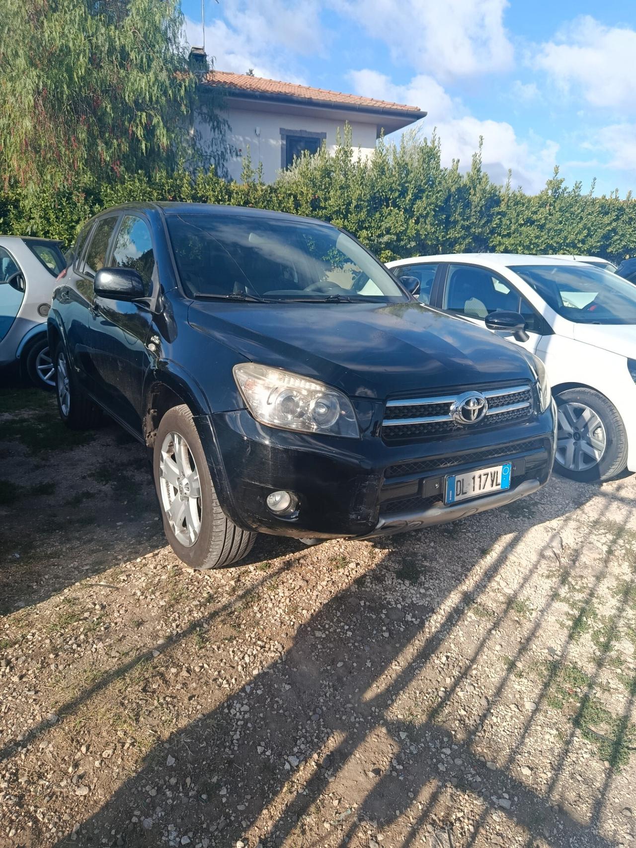 Toyota RAV 4 RAV4 2.2 D-4D 177 CV Luxury