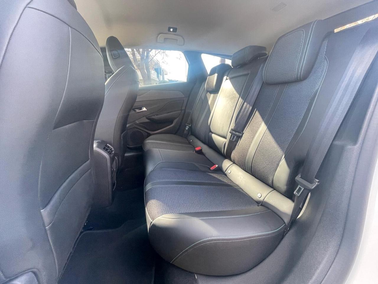 Peugeot 308 BlueHDi 130 S&S SW Allure