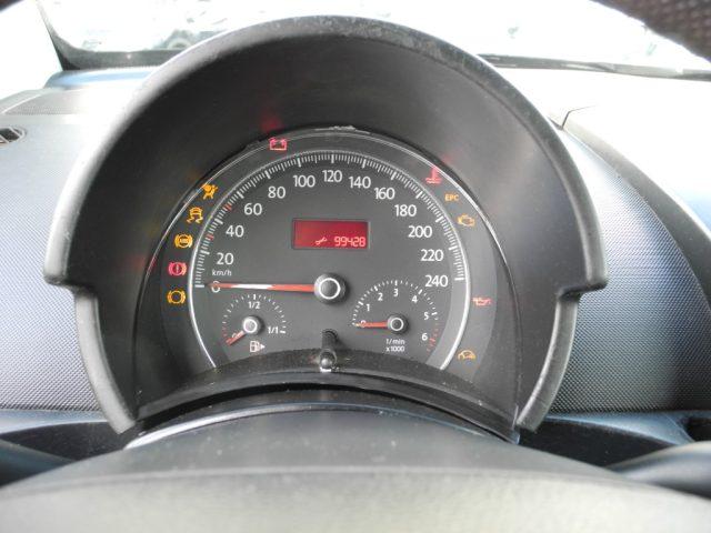 VOLKSWAGEN New Beetle 1.4 16v Cabrio - OK NEOPATENTATI - "DA VETRINA"