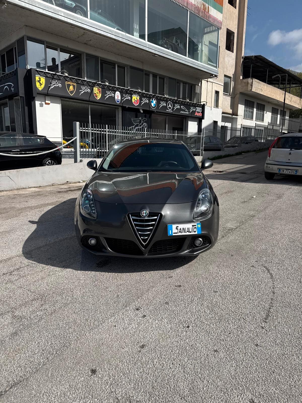 Alfa Romeo Giulietta 1.6 JTDm 105 CV Distinctive garanzia