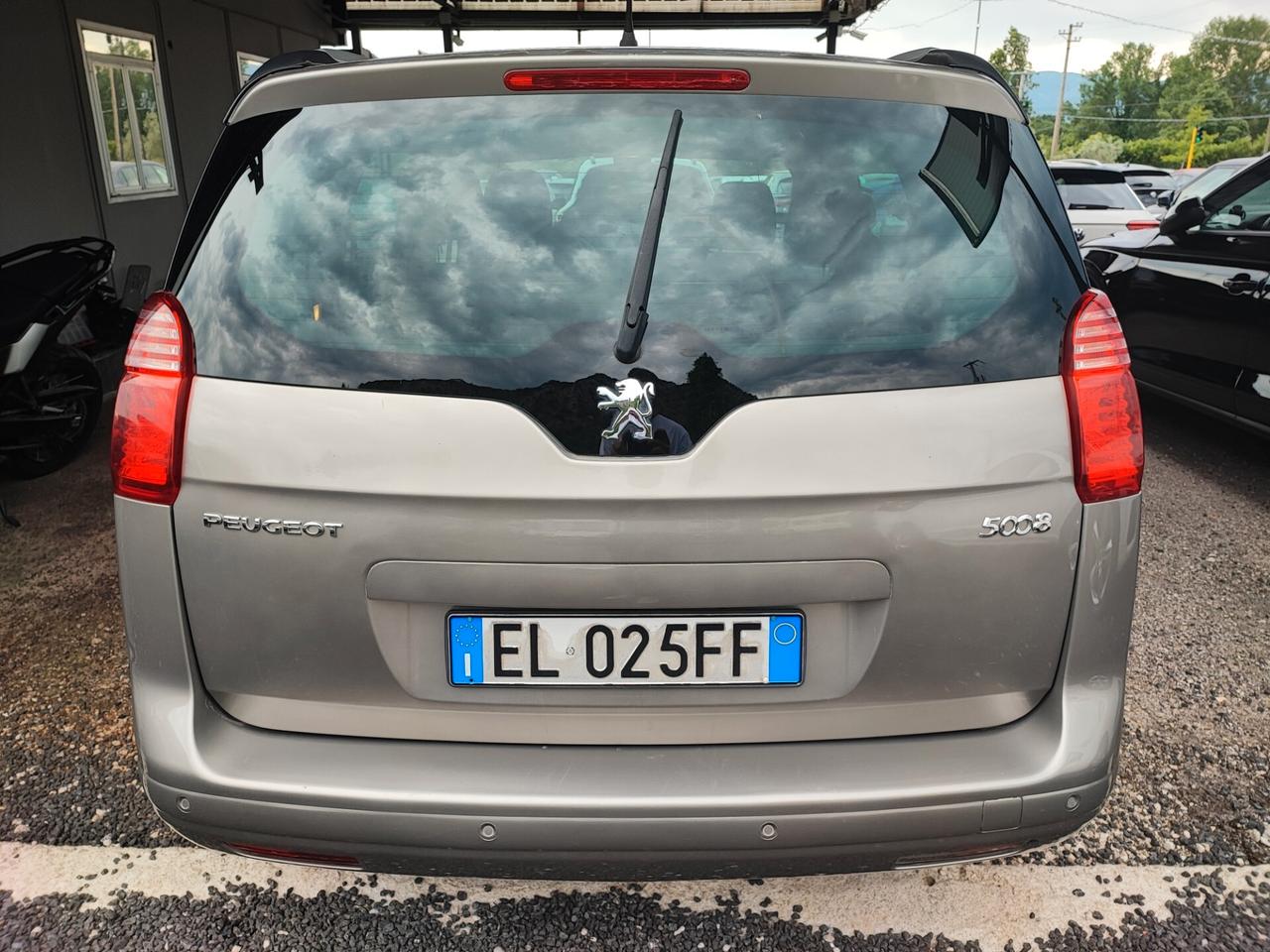 Peugeot 5008 2.0 HDi 150CV Active