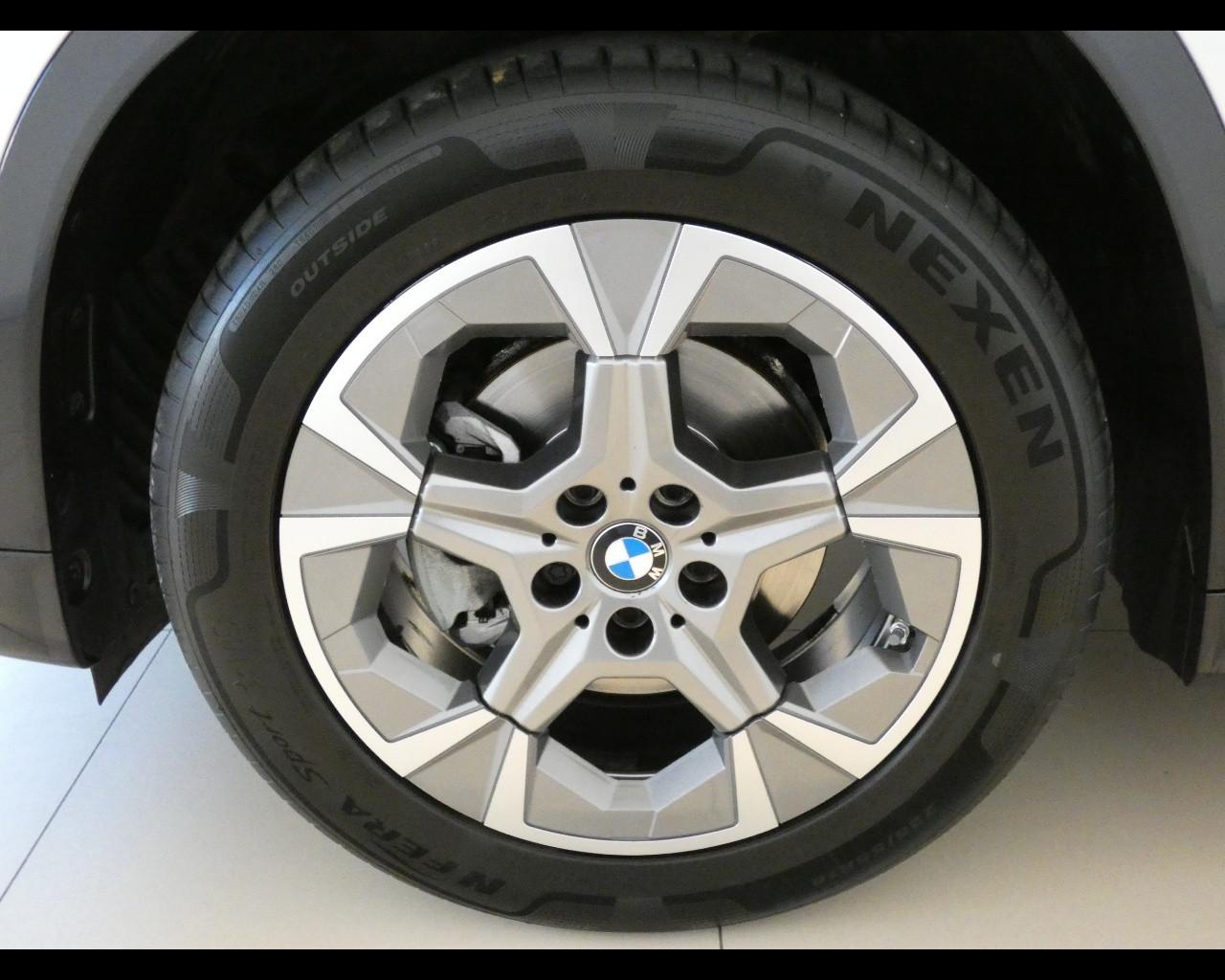 BMW X1 (U11) - X1 sDrive 18d xLine