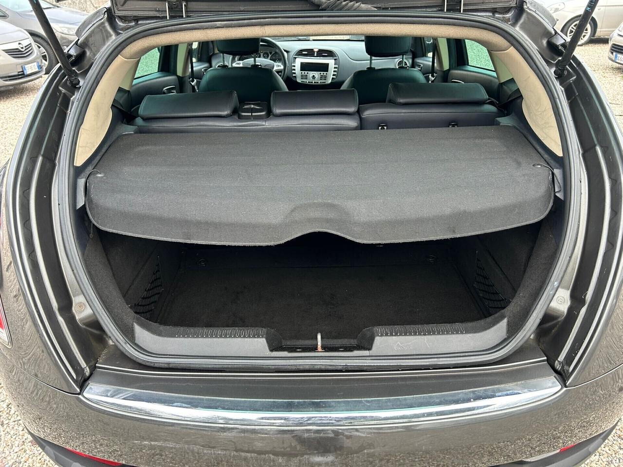Lancia Delta 2.0 MJT DPF Platino 165CV