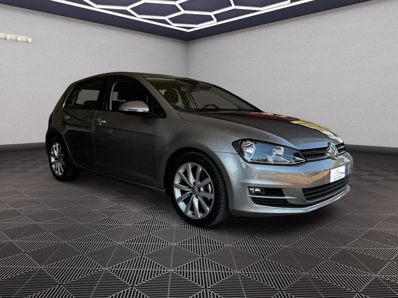 Volkswagen Golf SOLO 13.900 KM, 1.4 TSI 125 CV DSG 5p.