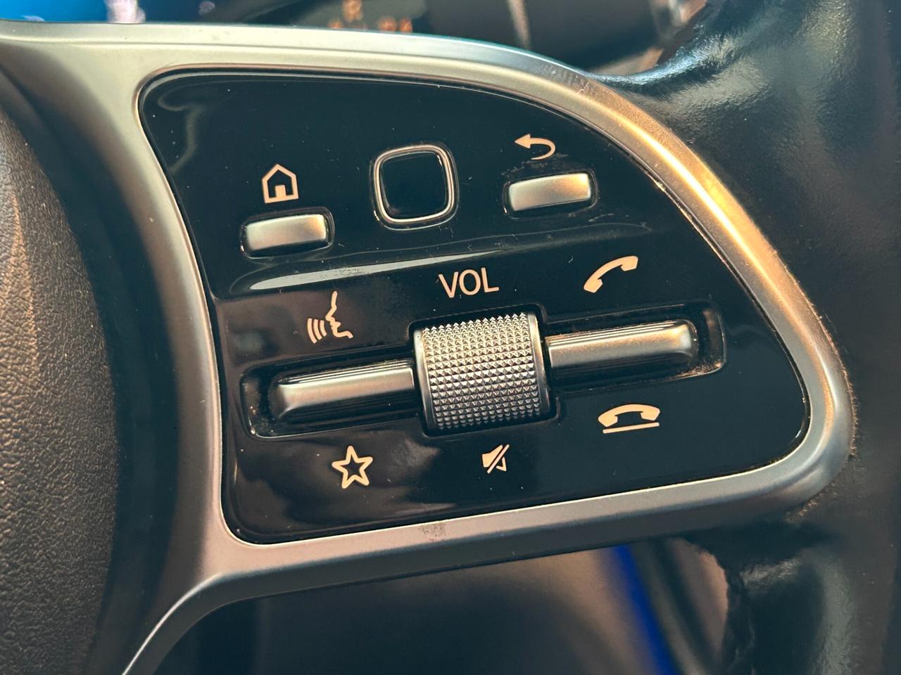 MERCEDES-BENZ C 200 D AUTOMATICA PREMIUM