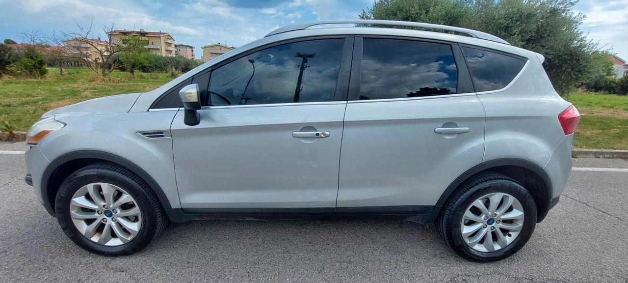 KUGA 2,0 DIESEL 163 CV 4WD 4X4 POWERSHIFT SEDILI ELETTRICI PELLE TELEFONO NAVIGATORE FULL