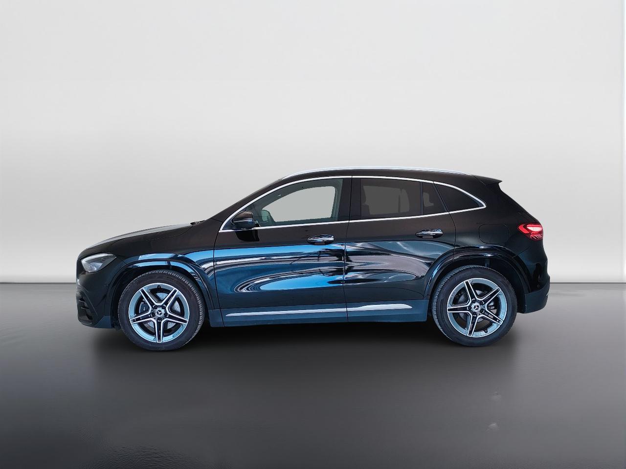 Mercedes-Benz GLA-H247 2023 - GLA 200 d AMG Line Premium auto