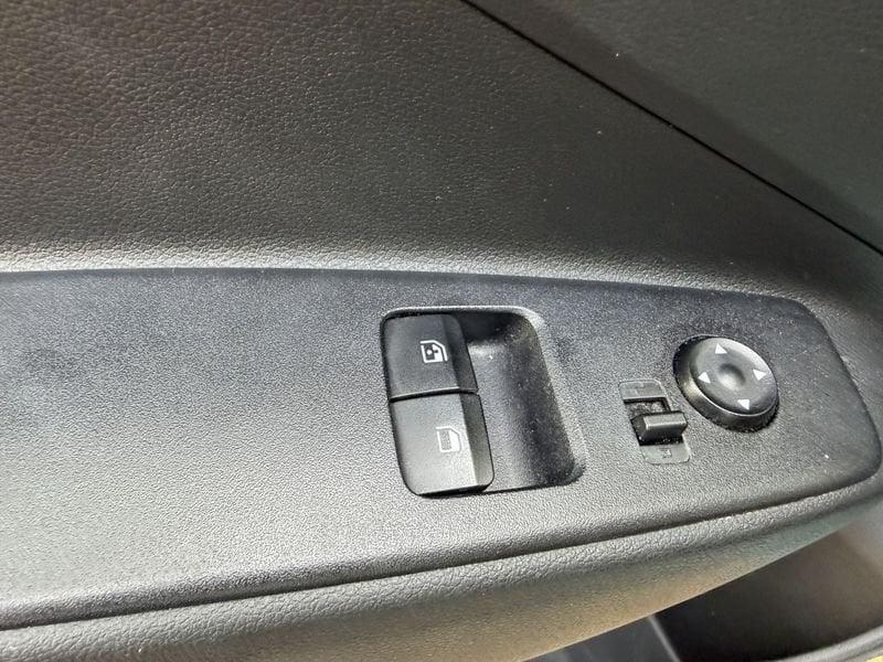 Hyundai i10 i10 1.0 mpi Connectline 67cv +GPL