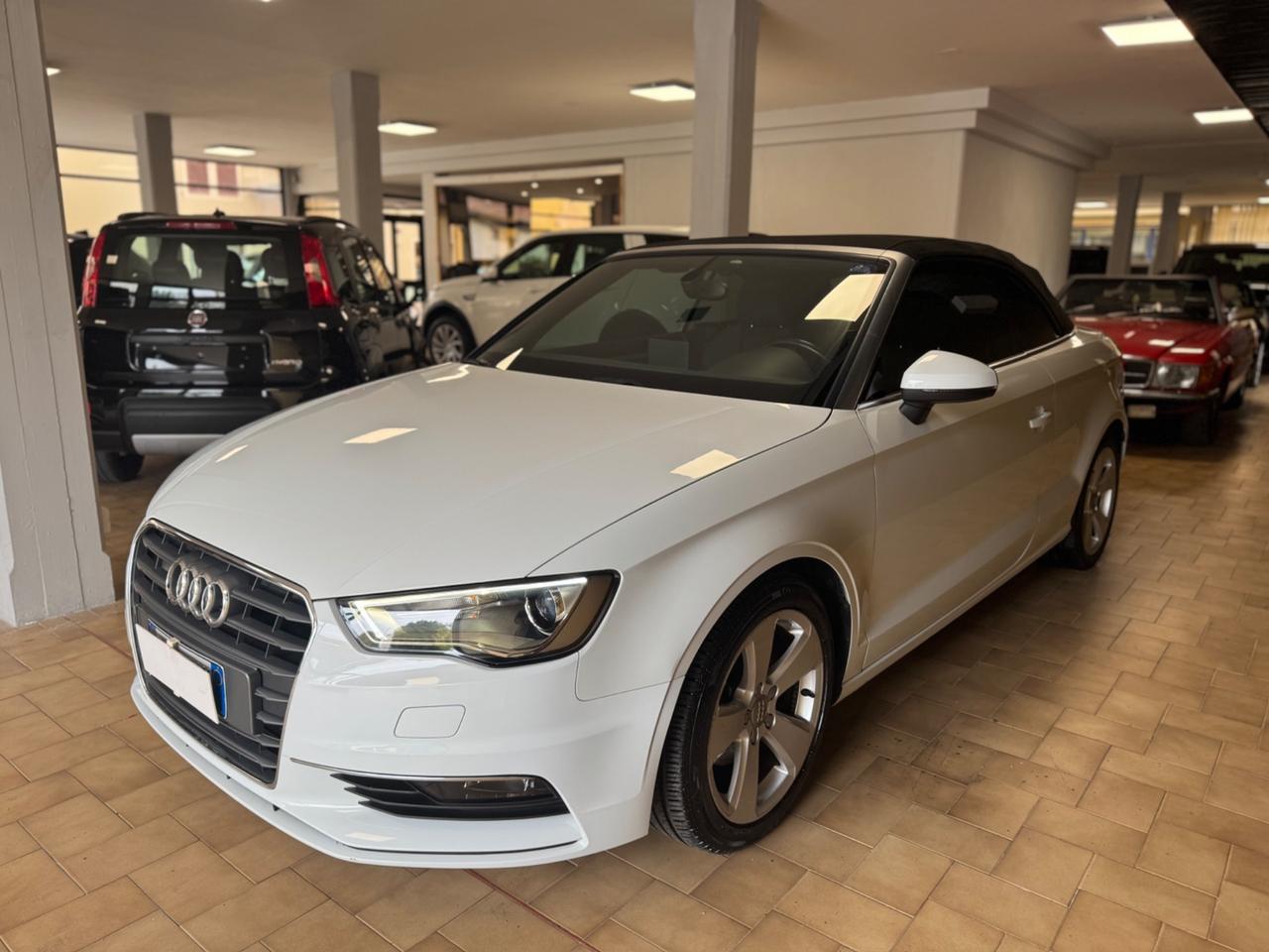 Audi A3 Cabrio 2.0 TDI clean diesel Attraction