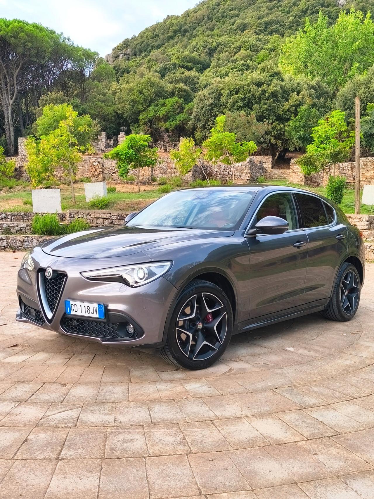 Alfa Romeo Stelvio Ti 2.2 Turbodiesel 190 CV AT8 Q4