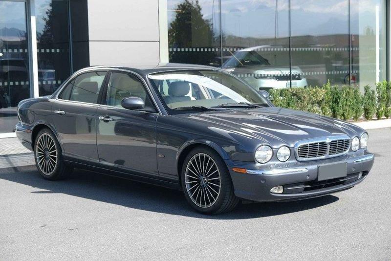 Jaguar XJ 2.7 D V6 cat Executive