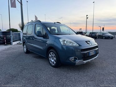 PEUGEOT Partner Tepee 1.6HDI 112CV Outdoor G.TRAINO