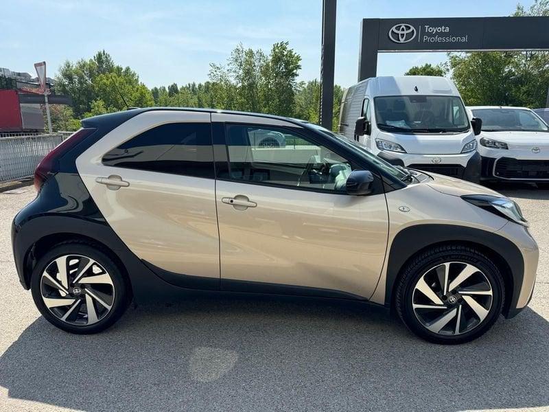 Toyota Aygo X 1.0B (72 CV) Lounge