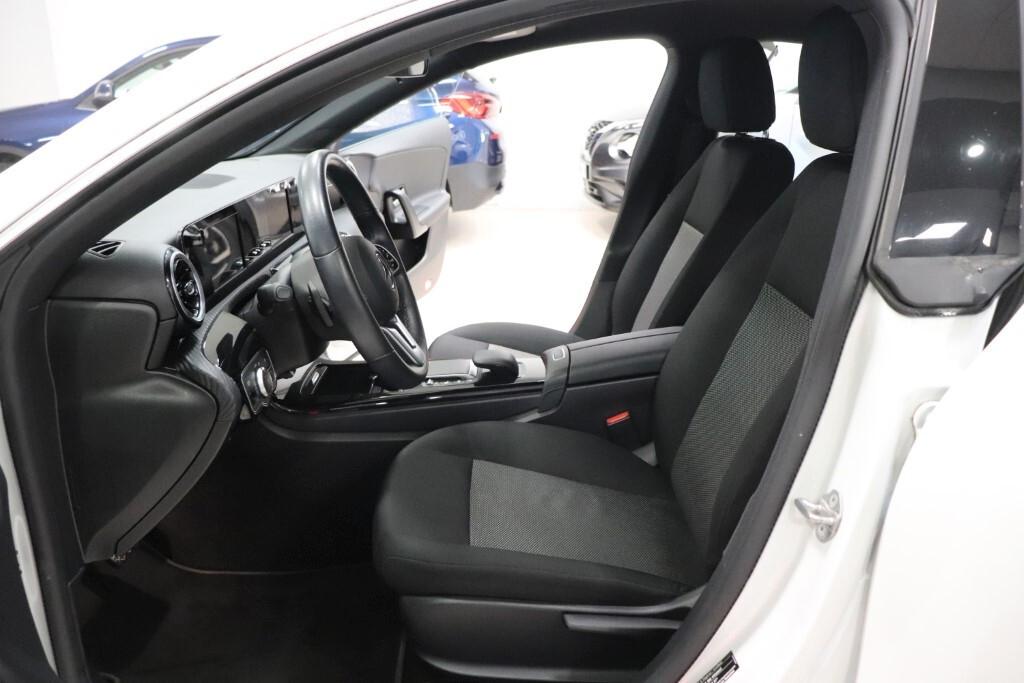 Mercedes-benz CLA 180 CLA 180 d Automatic Shooting Brake Business Extra