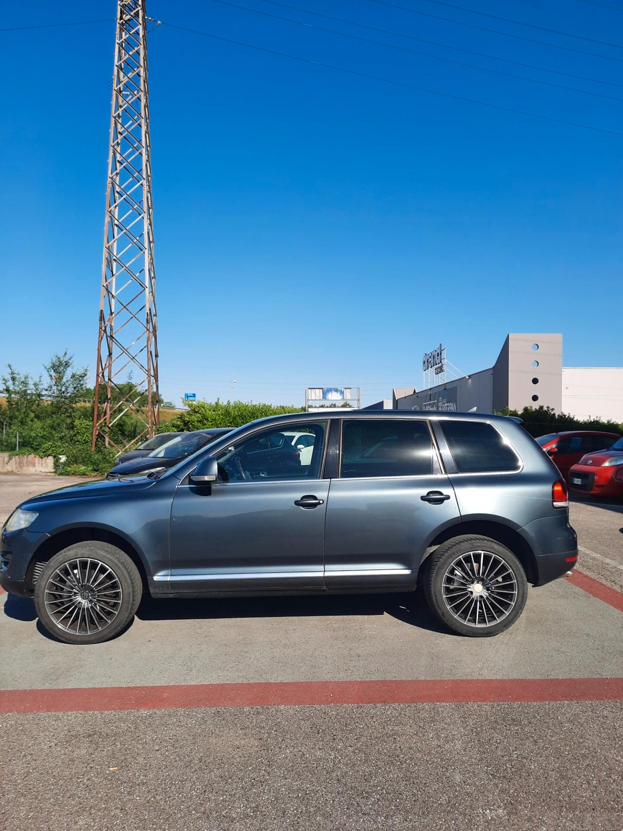 Volkswagen Touareg 3.0/240CV V6 TDI DPF Exclusive
