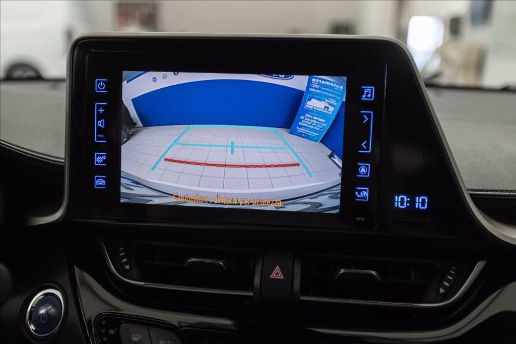 TOYOTA C-HR 1.8h Lounge 2wd e-cvt del 2017