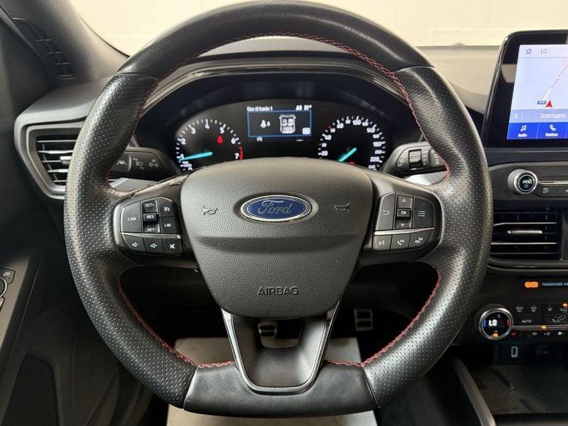 Ford Focus 1.0 EcoBoost Hybrid 125 CV SW ST Line