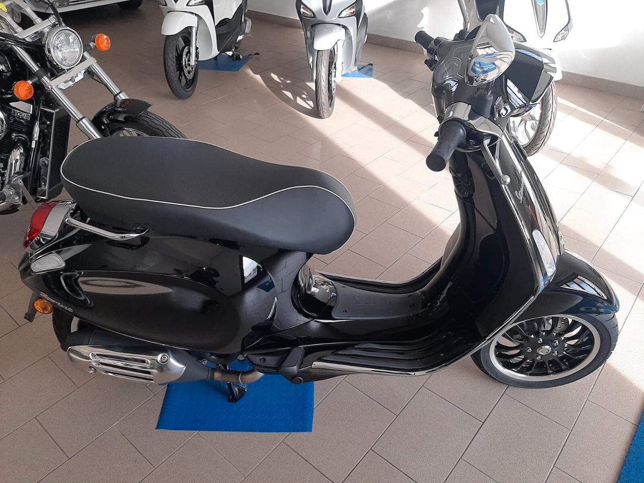 Vespa Piaggio 125 Spirit