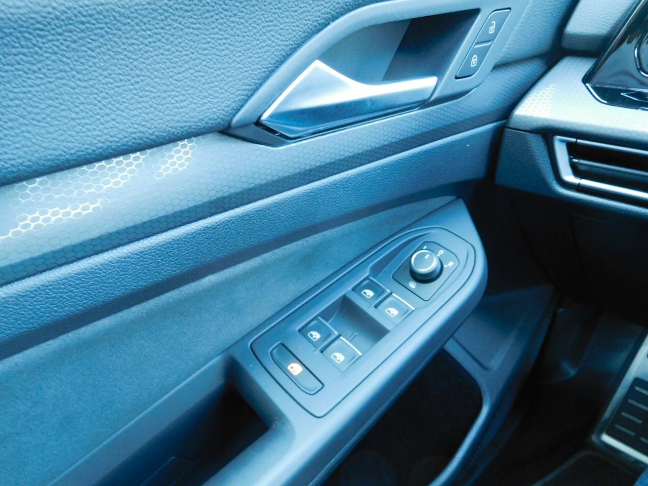 Volkswagen Golf GTI 2.0 TSI DSG 245cv