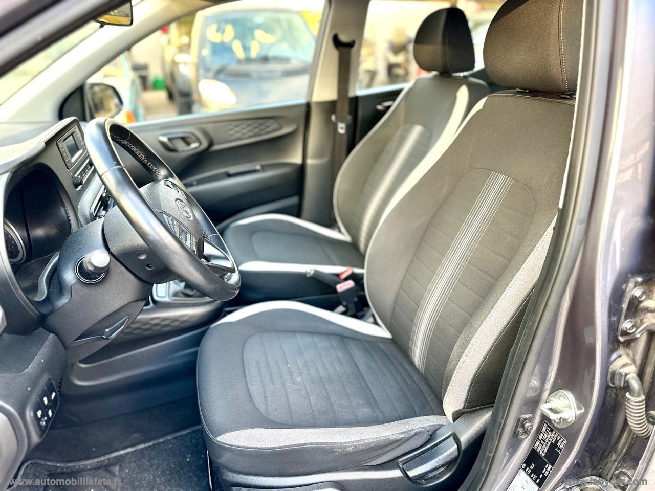 HYUNDAI i10 1.0 MPI Tech 26.000 KM