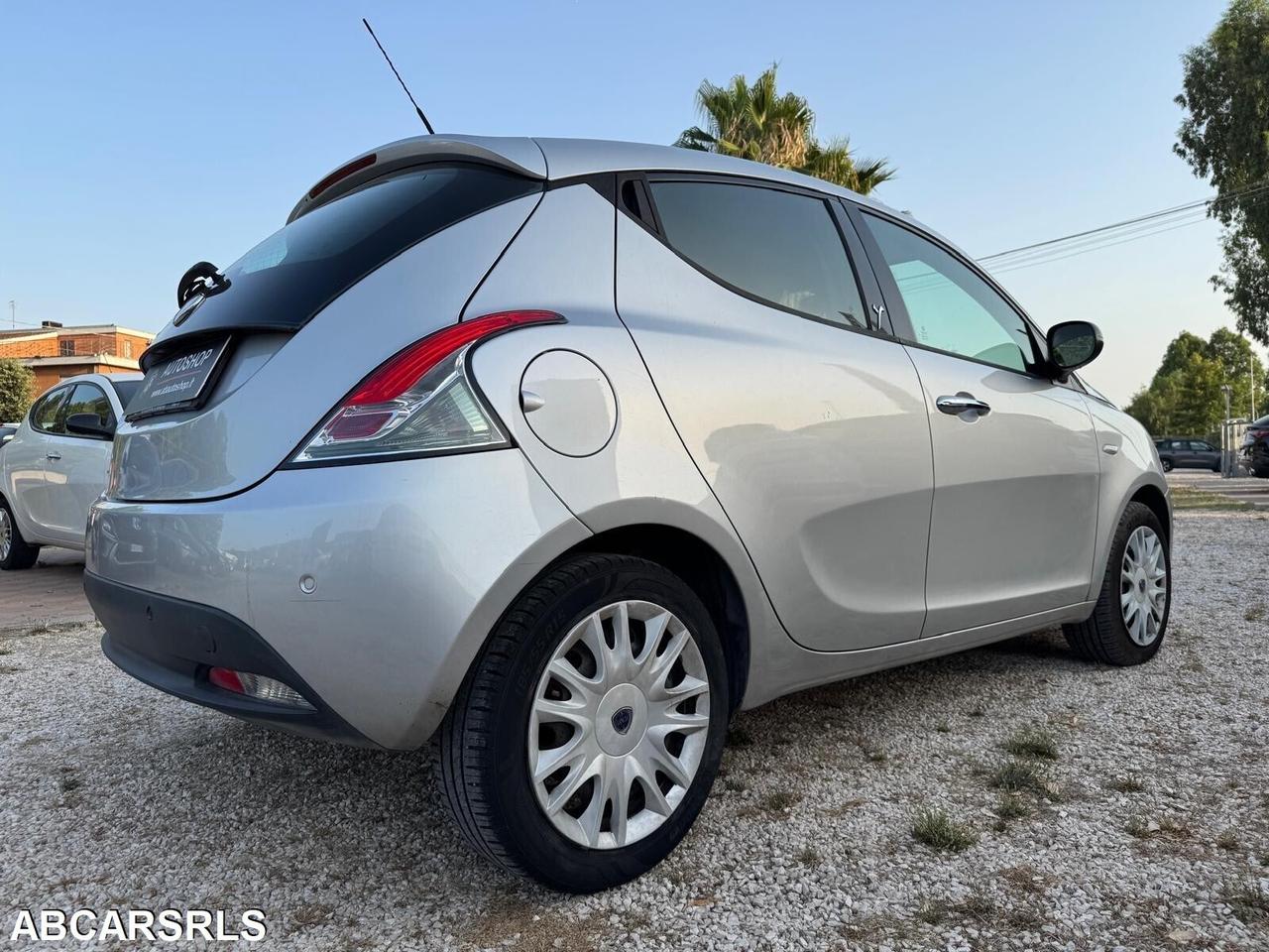 LANCIA - Ypsilon - 1.2 69 CV 5p. GPL - NEOPATENTATI - FINANZIABILE - PERMUTE