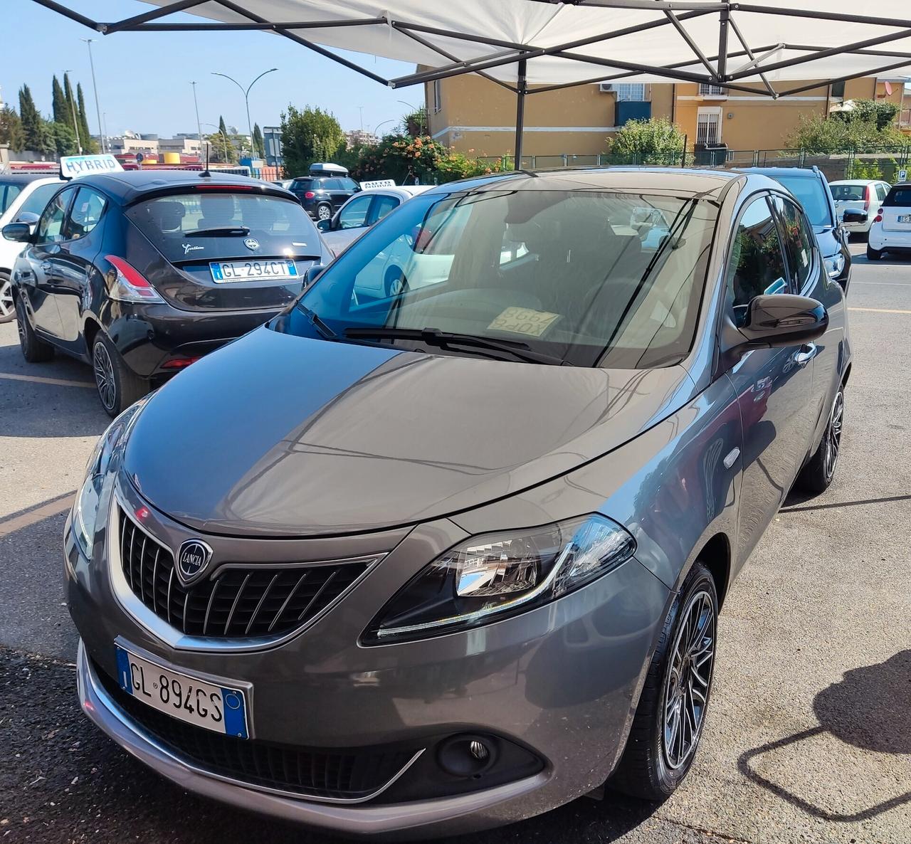 Lancia Ypsilon 1.0 FireFly 5 porte S&S Hybrid Gold PREZZO VERO