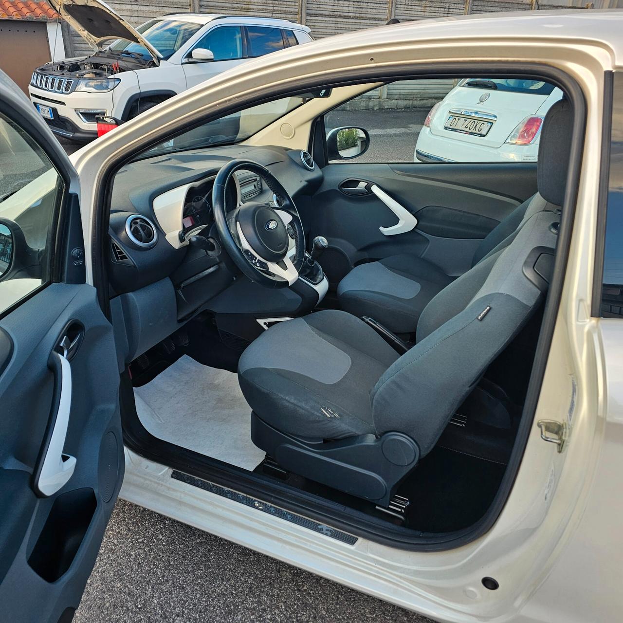 Ford Ka Ka+ 1.2 8V 69CV TITANIUM GRANDINATA