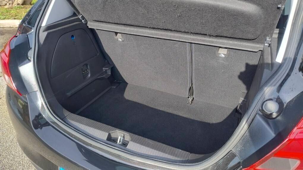 Opel Corsa 1.2 5 porte GPL