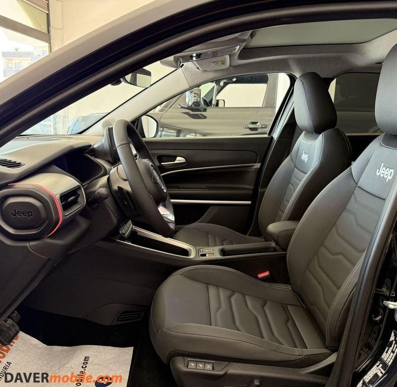 Jeep Avenger 1.2 Turbo MHEV Summit