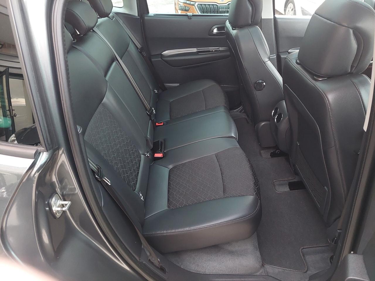 Peugeot 3008 1.6 HDi 115CV SOLI 90.000KM