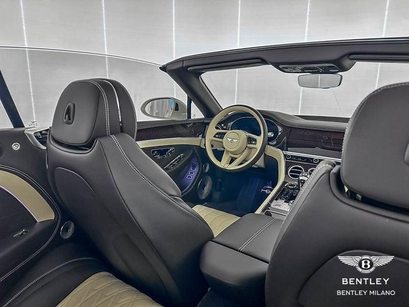 Bentley Continental Continental GTC V8 Hybrid Azure 26MY - Bentley Milano