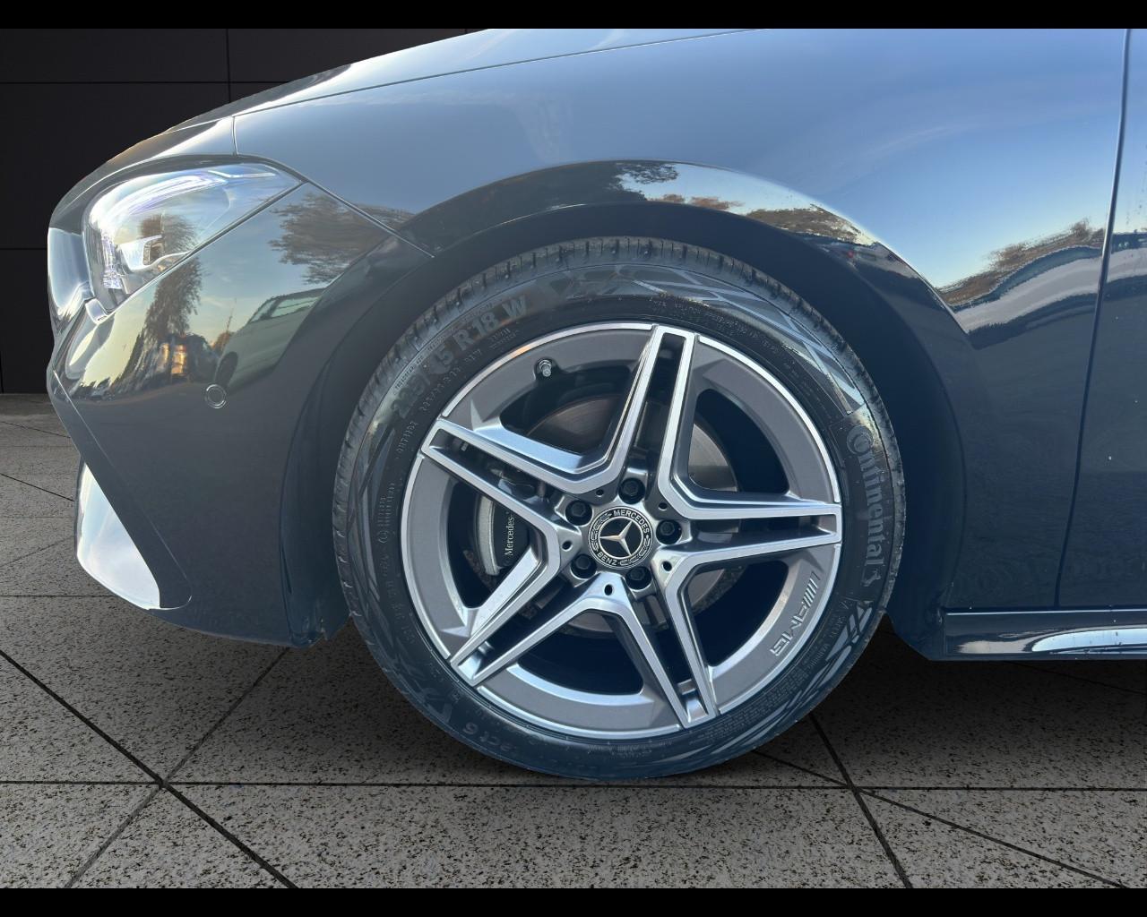 Mercedes-Benz CLA S.Brake (X118) - CLA 180 Automatic Shooting Brake AMG Line Premium Plus
