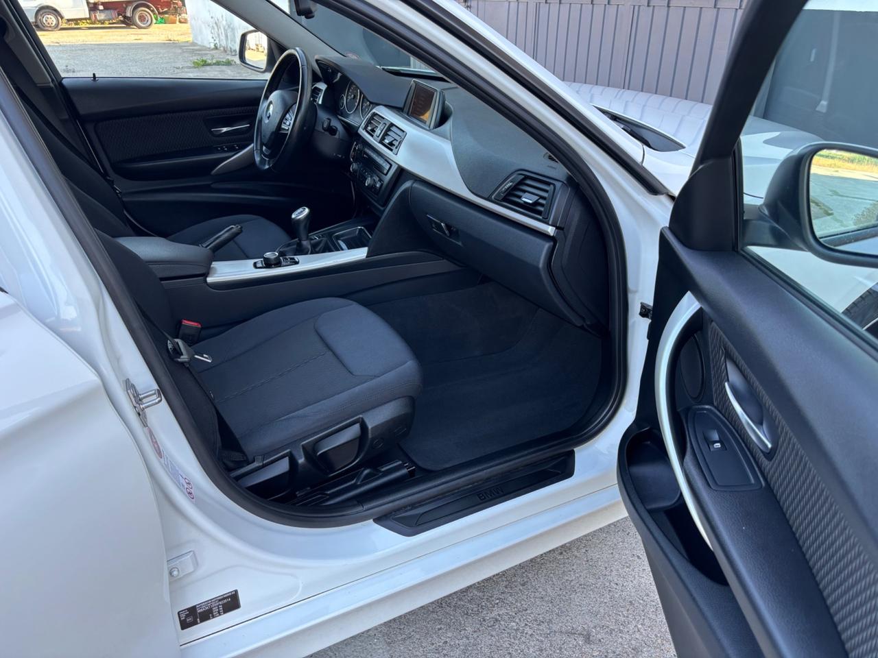 Bmw 318d 143cv. Garanzia 12 mesi. Neopatentati