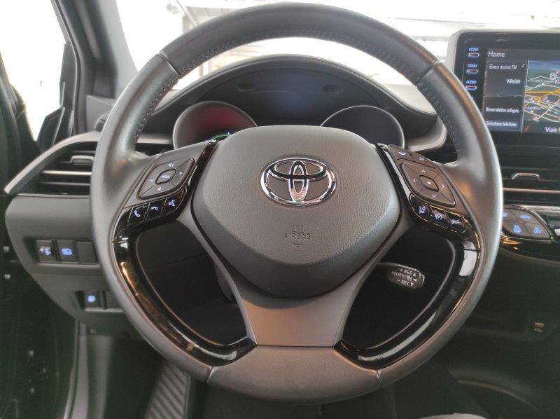 TOYOTA C-HR (2016-2023) - C-HR 1.8 Hybrid E-CVT Business