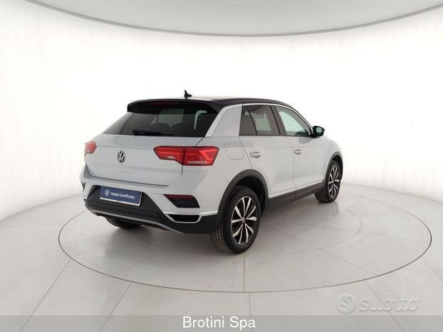 Volkswagen T-Roc 1.5 TSI ACT DSG Style BlueMo...