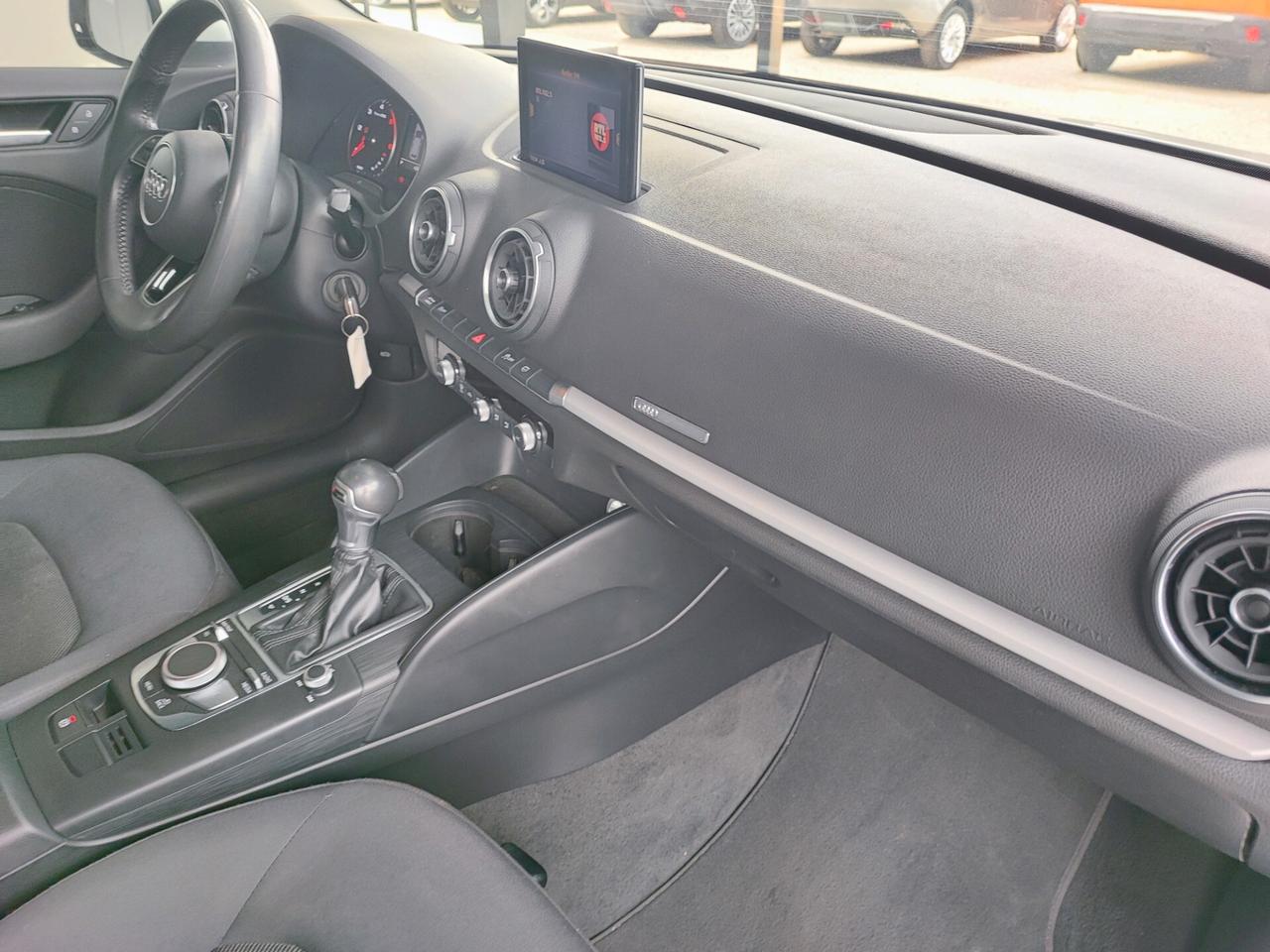 Audi A3 SPB 35 TDI S tronic Design