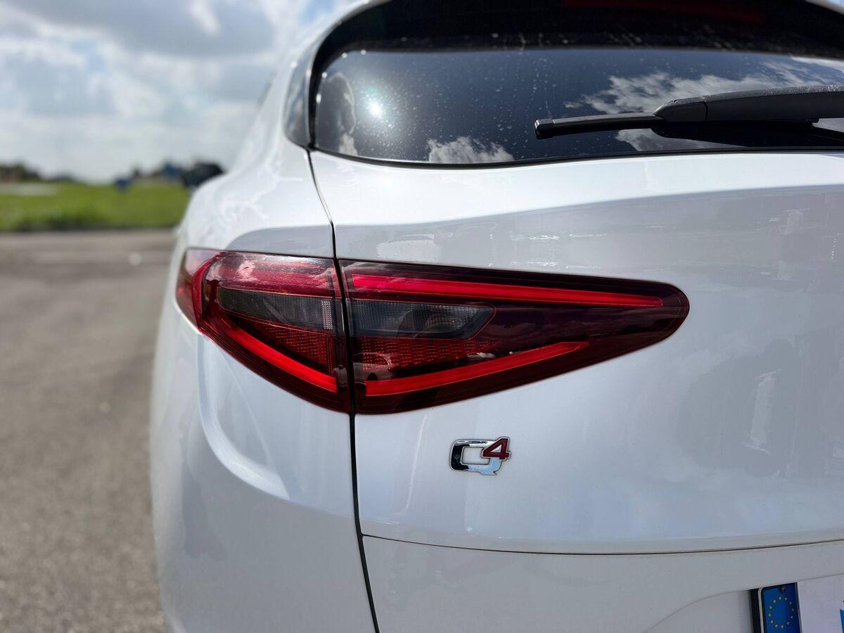 Alfa Romeo Stelvio Stelvio 2.0 t Super Q4 280cv auto