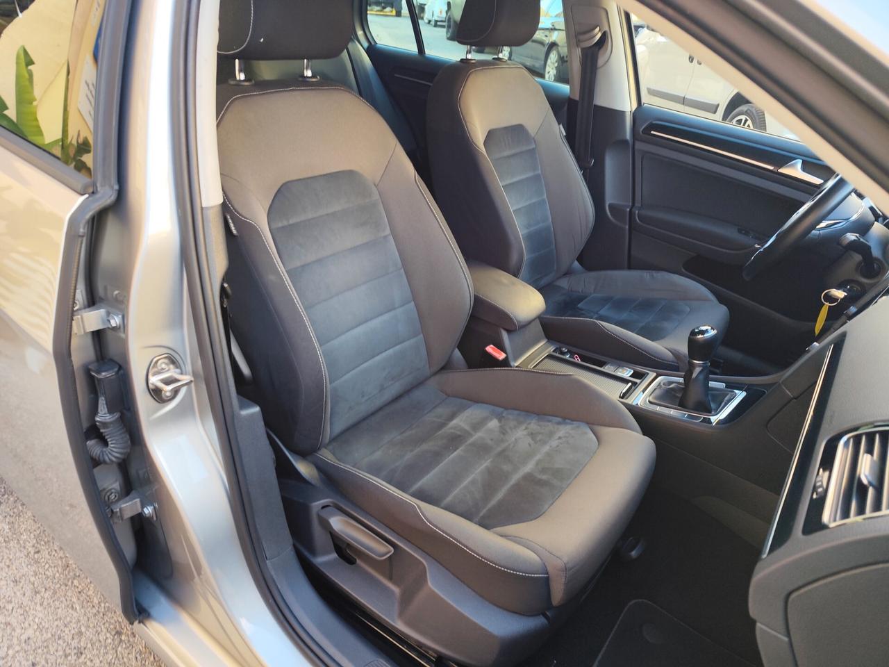 Volkswagen Golf Business 1.6 TDI 5p. Highline BlueMotion Technology