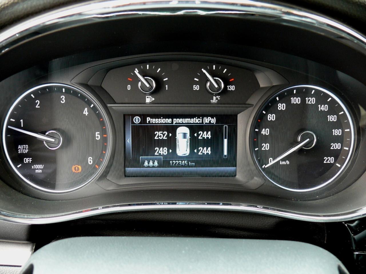 Opel Mokka X 1.6 CDTI 4x2 (M1281)