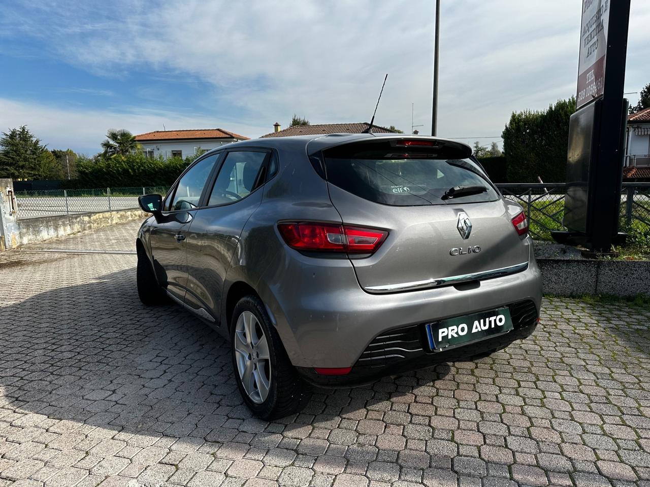 Renault Clio 1.2 75CV 5 porte Live