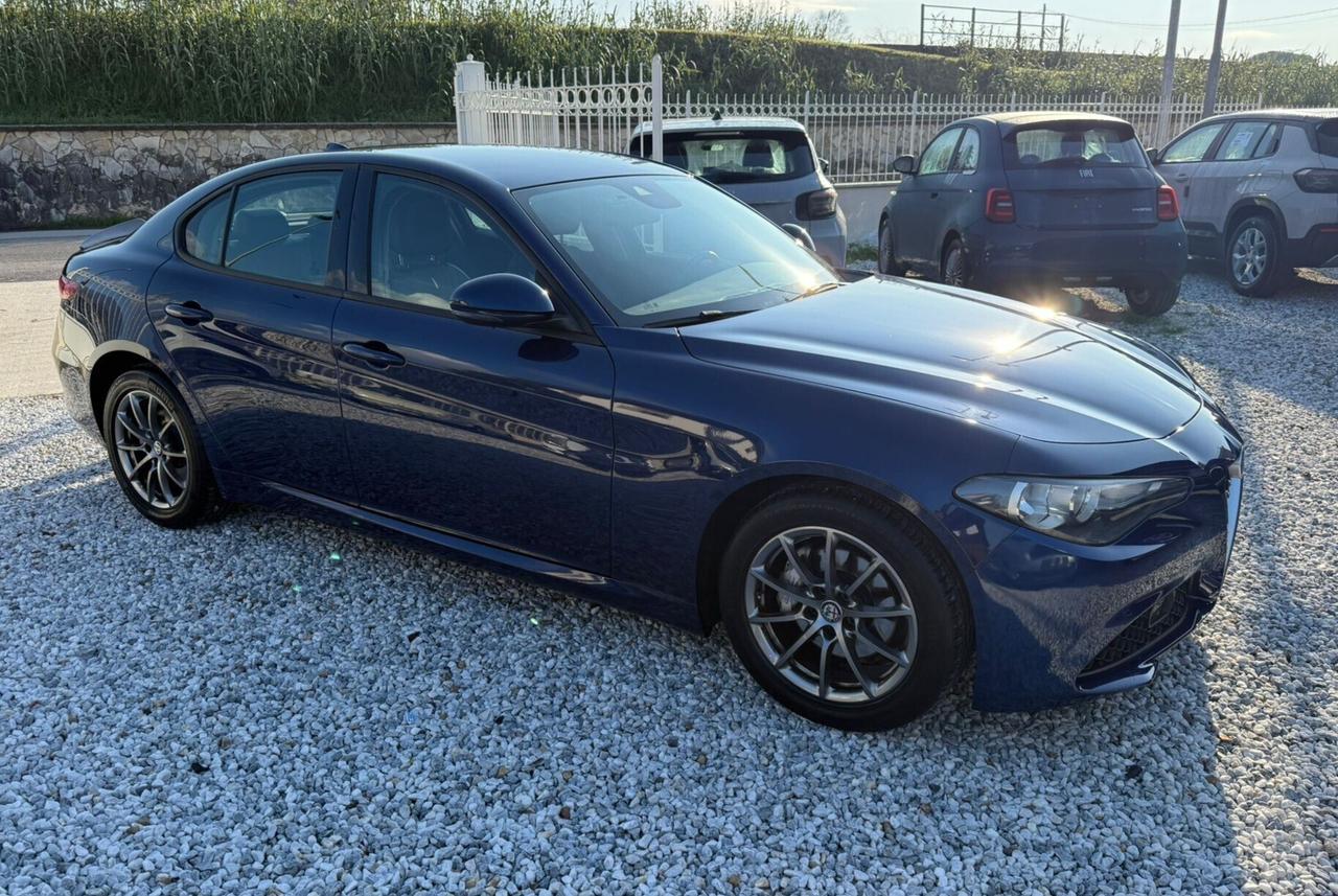 Alfa Romeo Giulia 2.2 Turbodiesel 180CV AT8 Eco Bu