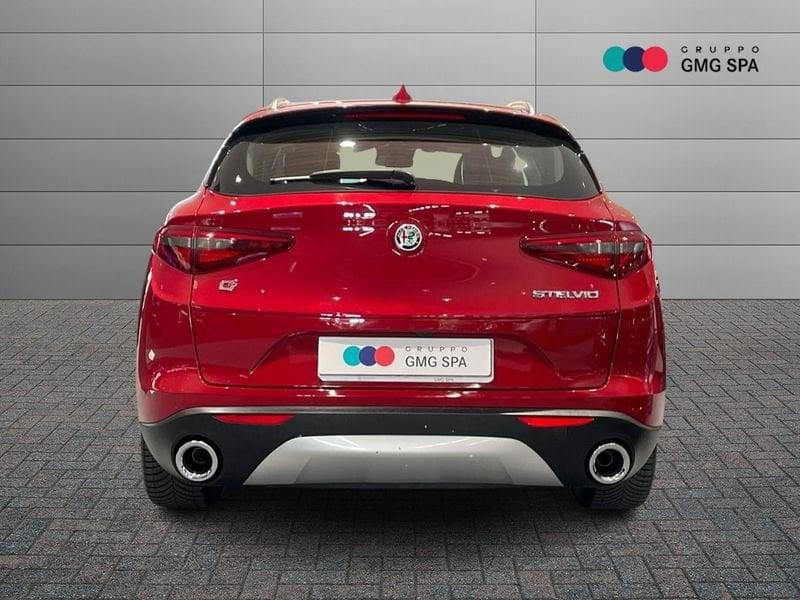 Alfa Romeo Stelvio 2.2 t Executive Q4 210cv auto