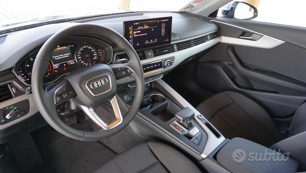 AUDI A4 Avant 35 TDI/163 CV S tronic S line edit