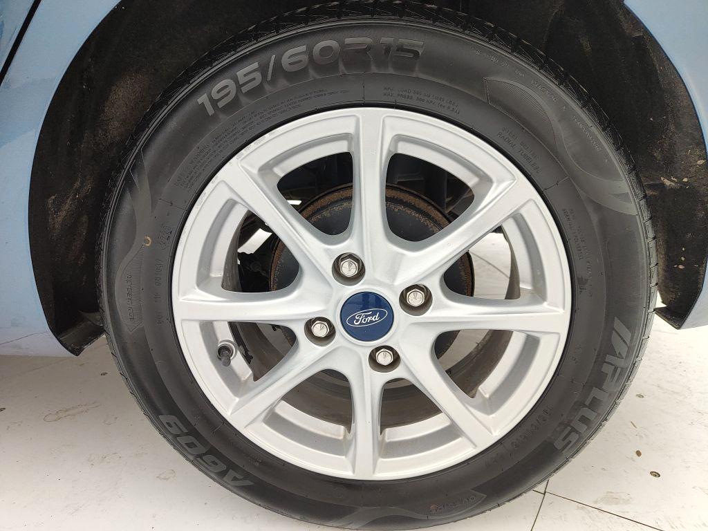 FORD Fiesta 7ª serie - Fiesta 1.1 75 CV GPL 5 porte Titanium