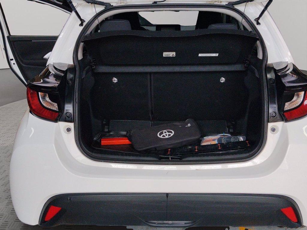 TOYOTA Yaris 1.0 business del 2023