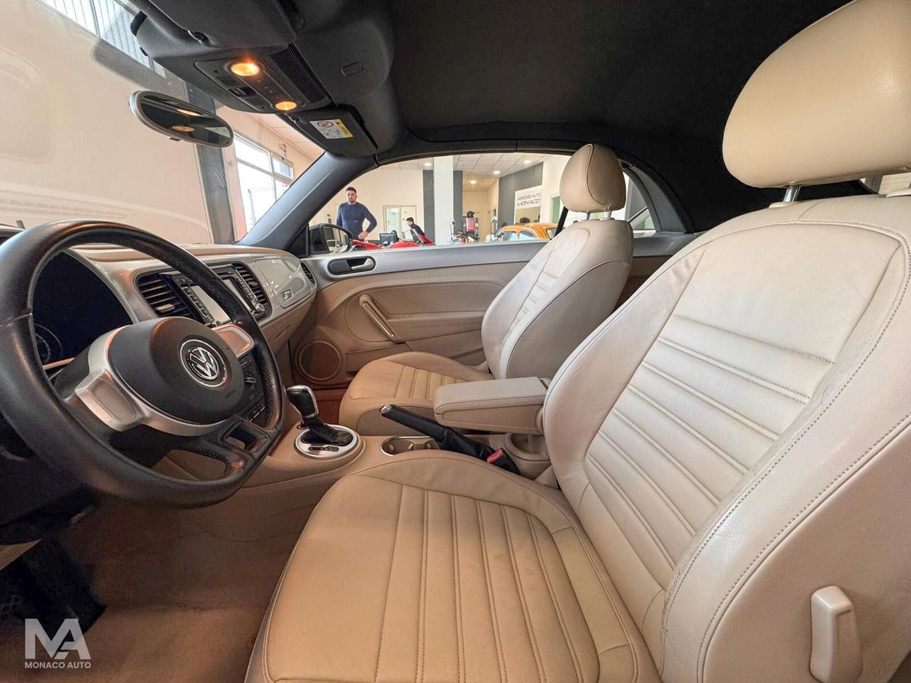 Volkswagen Maggiolino Cabrio 2.0 110cv TDI DSG Sport 2015